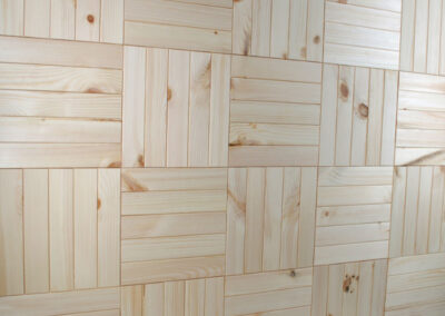 Wooden wall decoration in a square pattern