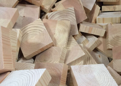 Untreated face blocks of solid pine wood