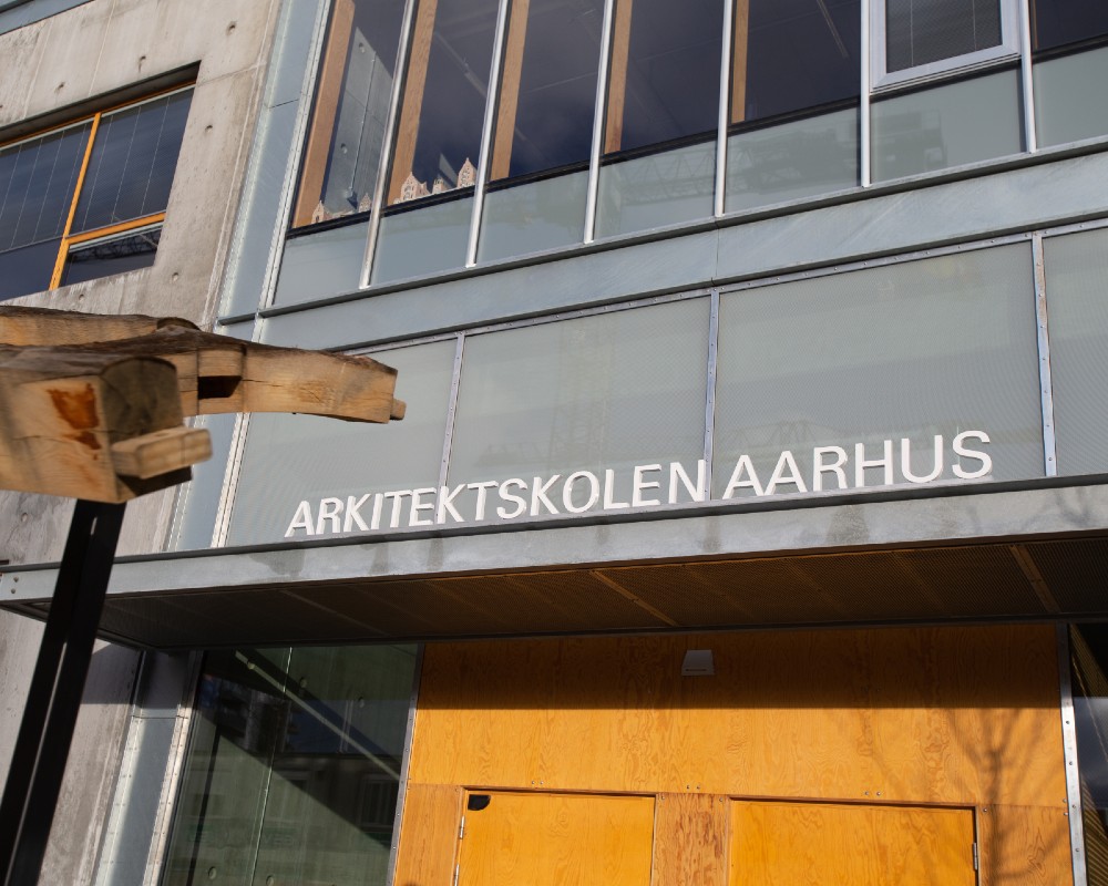 Hovedindgangen på Arkitektskolen Aarhus